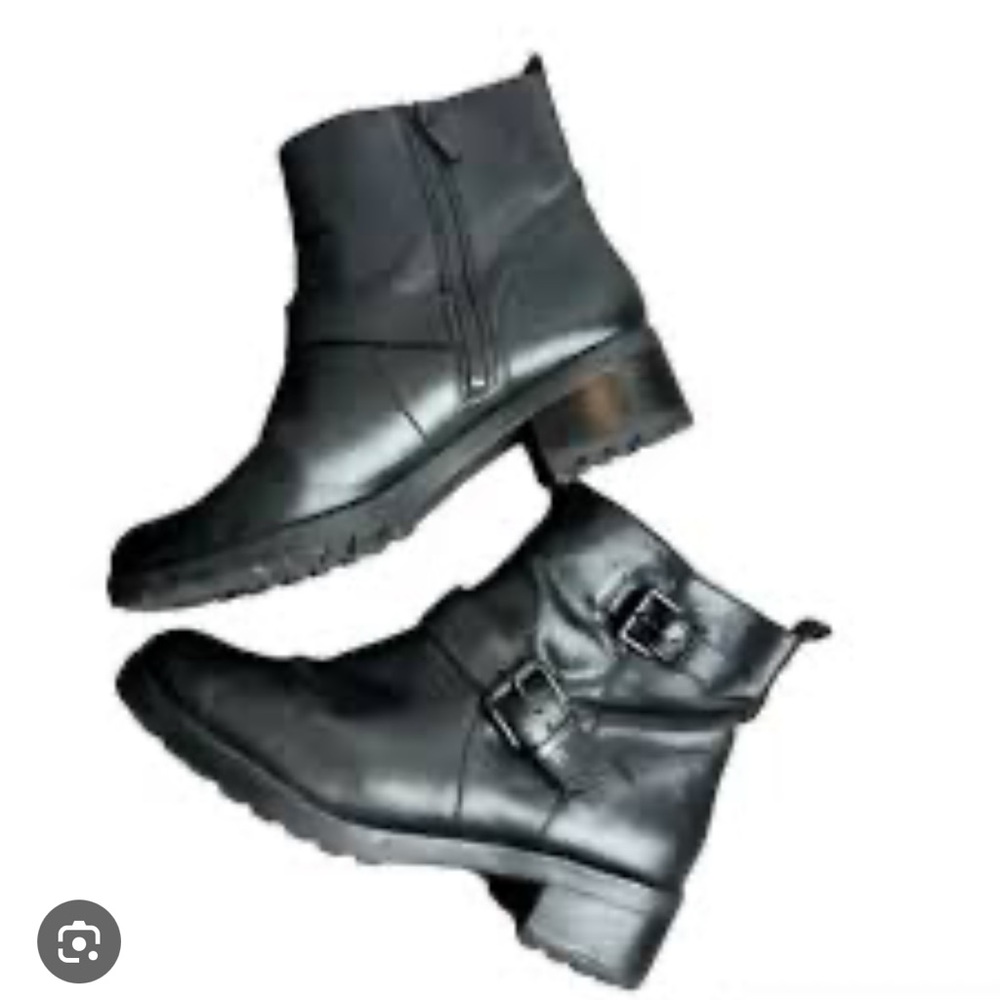Michael kors jet set 6 booties